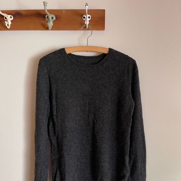 Cashmere Sweater - Picture 4 of 5